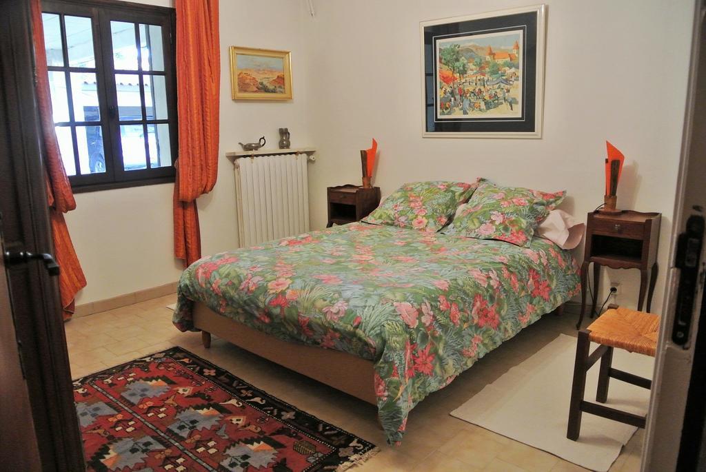 Chambres D'Hotes Saint Alexandre La Rouviere Habitación foto